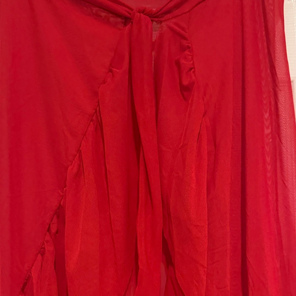 Red Floral Accent Plunge One-Piece Swimsuit & Matching Maxi Skirt Set - Picture 12 of 15